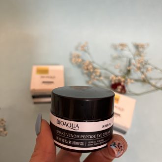 کرم دور چشم سم مار بیواکوا