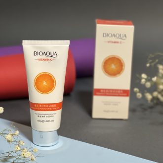 فوم‌شستشوی ویتامین سی بیواکوا