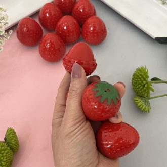 بالم لب توت فرنگی