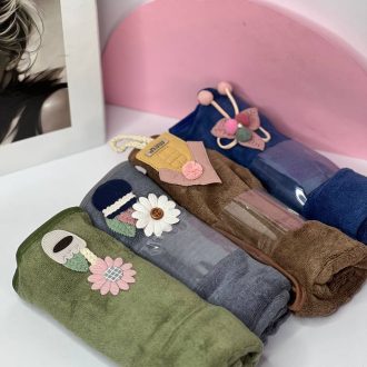 حوله دست و صورت عروسک دار